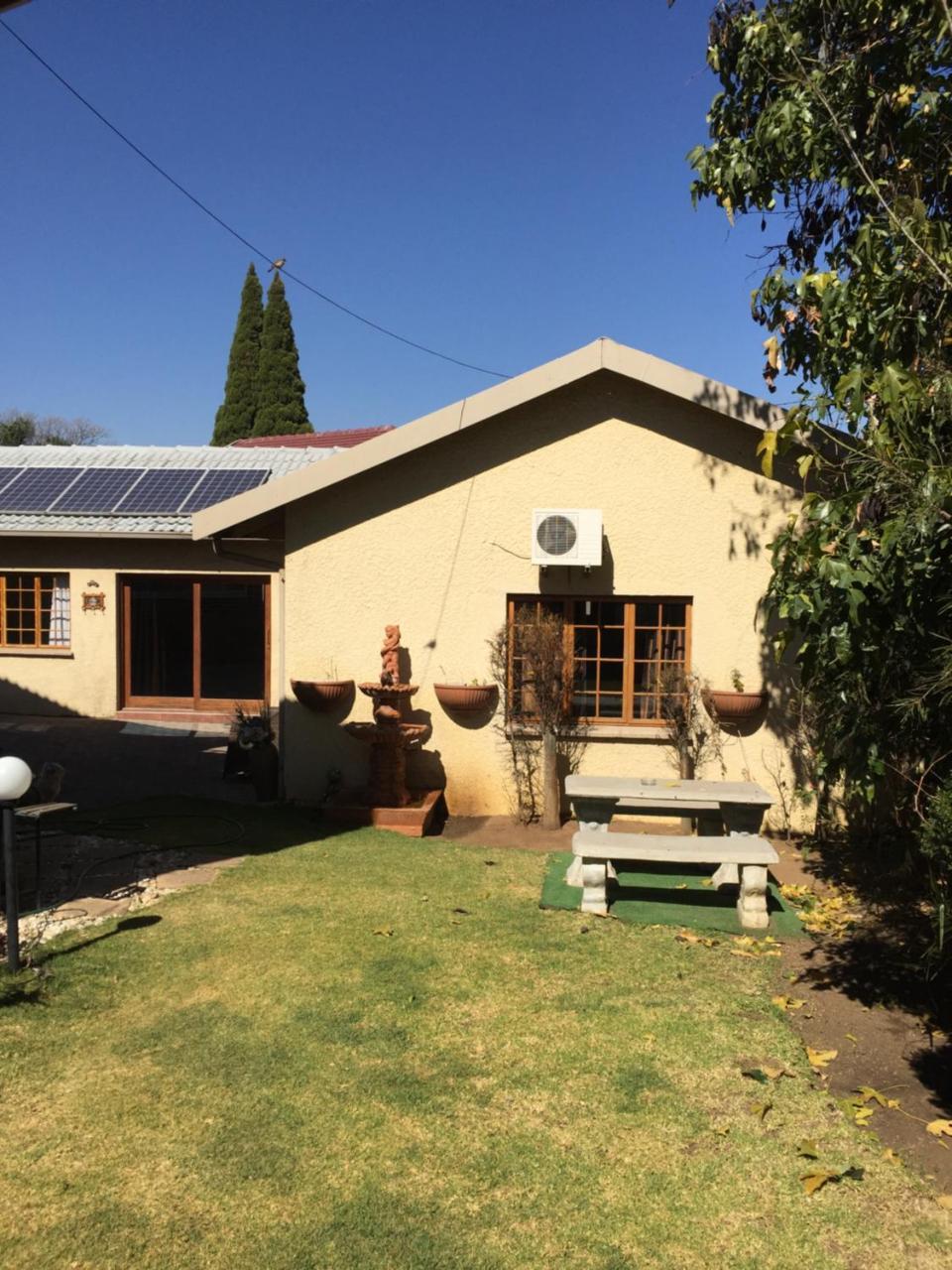 Eagle Crest Executive Lodge Edenvale Bagian luar foto