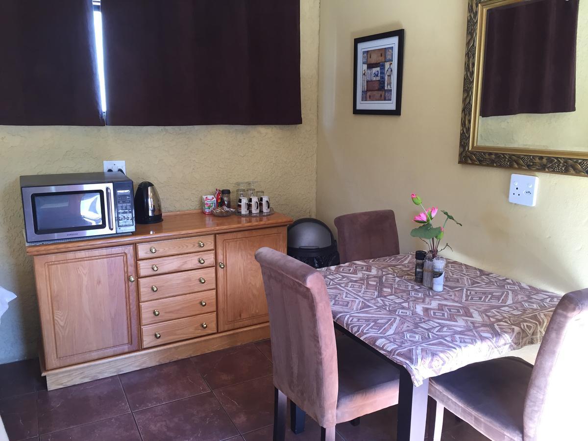 Eagle Crest Executive Lodge Edenvale Bagian luar foto
